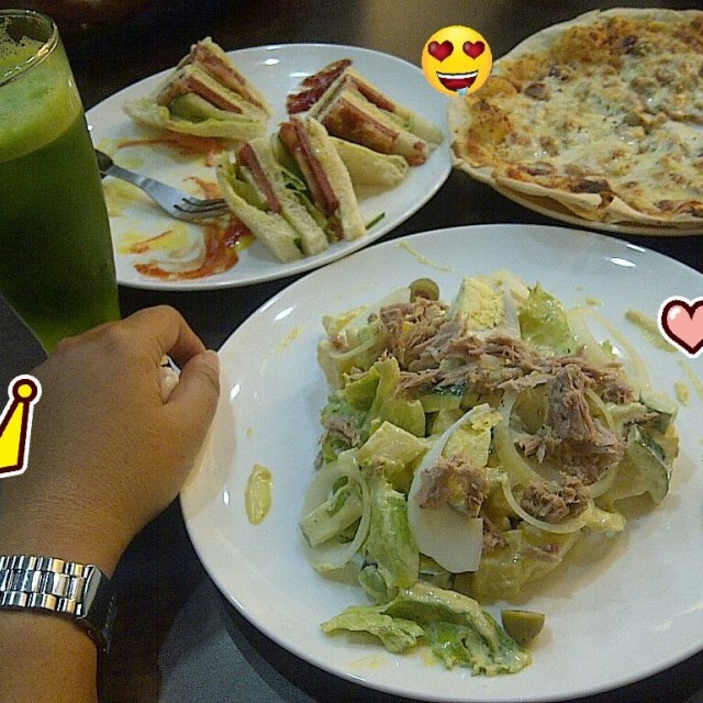 Pizza Caesar Salad Sandwich Pizza Caesar Salad Sandwich