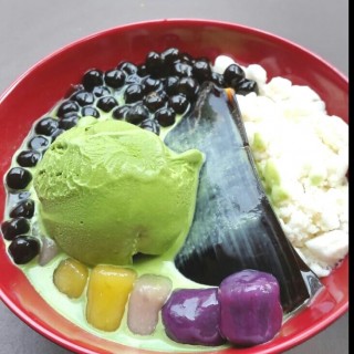 Hong Tang Grass Jelly Dessert with Green Tea Ice Cream - Serpong / Hong Tang (Sweet Poetry) (Serpong)|Jakarta