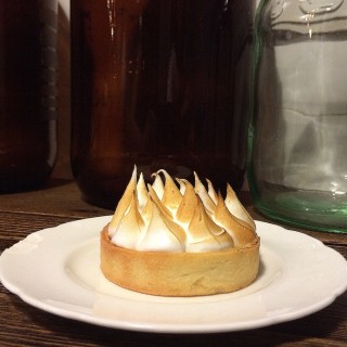 Passionfruit Meringue Tart - Bukit Timah / Carpenter and Cook (Bukit Timah)|Singapore