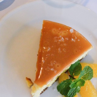 Salted Caramel Cheesecake - dari Breakfast at Antonio's (Cavite) di Cavite |Other Provinces