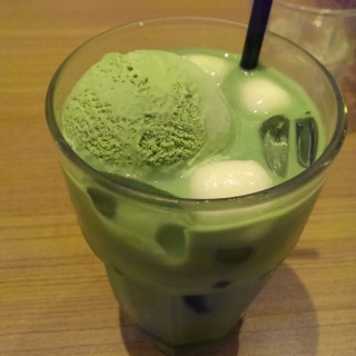 Iced Matcha Latte with Matcha Ice Cream & Shiratama Dango - Dhoby Ghaut / Nana's Green Tea (Dhoby Ghaut)|Singapore