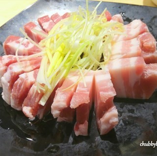 Seorae Samgyeobsal (High quality pork belly in special Seorae cutting) - Dhoby Ghaut / Seorae (Dhoby Ghaut)|Singapore