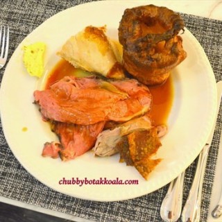 Roast Chicken Breast, Roast Beef, Roast Pork and Yorkshire Pudding filled with gravy - Alexandra's The Carvery (Alexandra)|Singapore